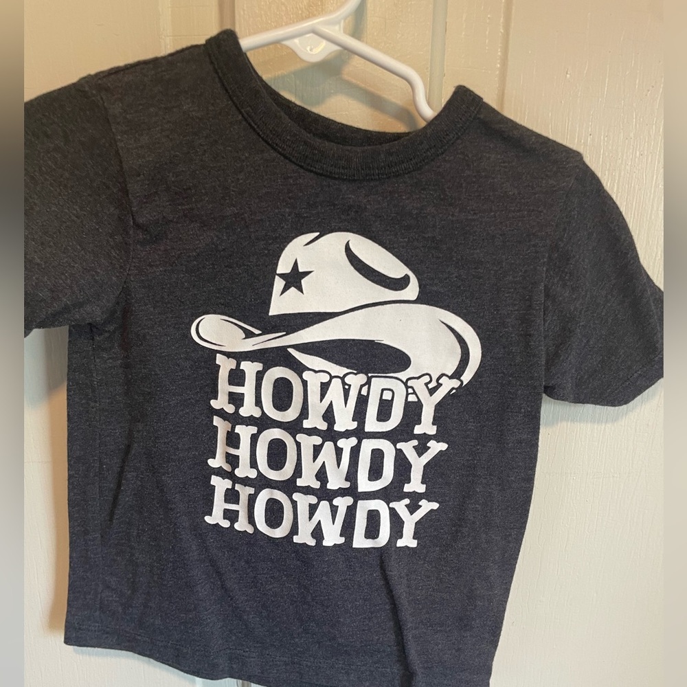 Children’s Place T shirt